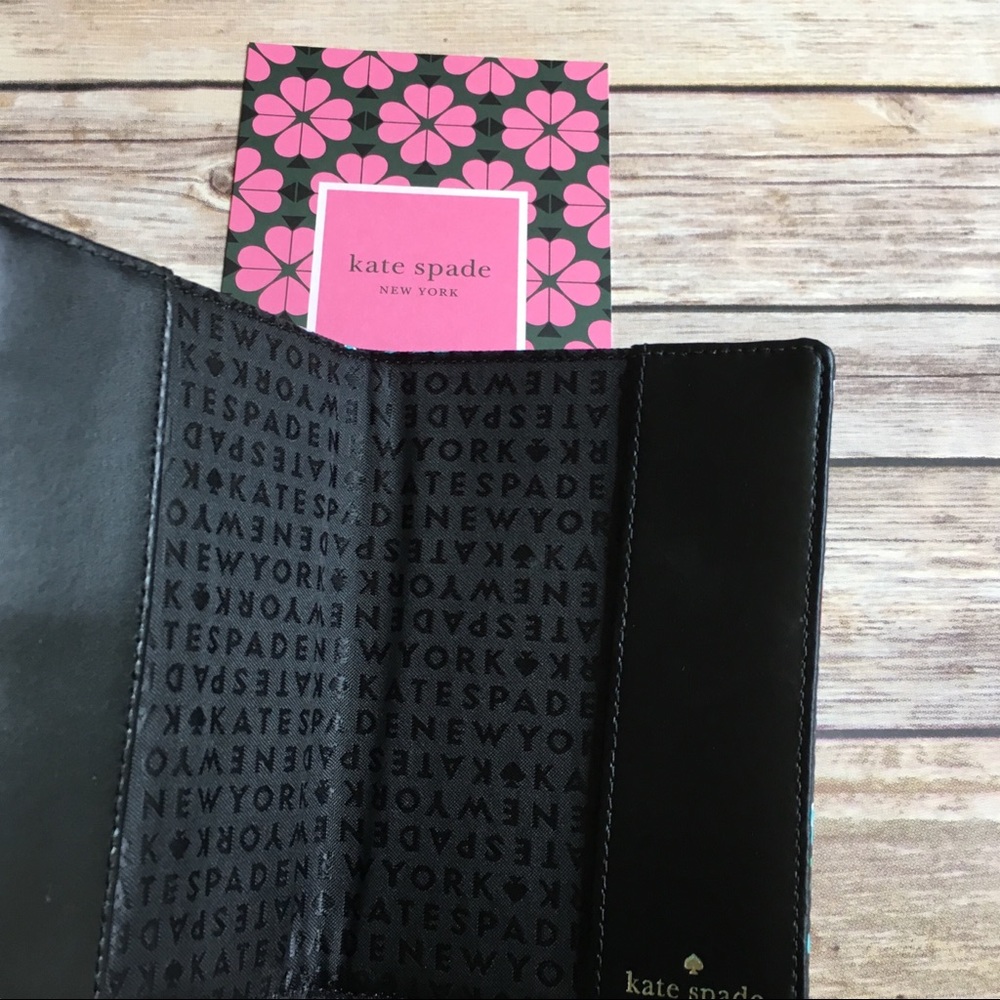 Kate Spade Passport Holder Shore Street Floral Travel Accessories Pink Green - Picture 9 of 9